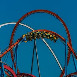 Poster image for the exhibition titled Célébration des 30 ans de Portaventura World