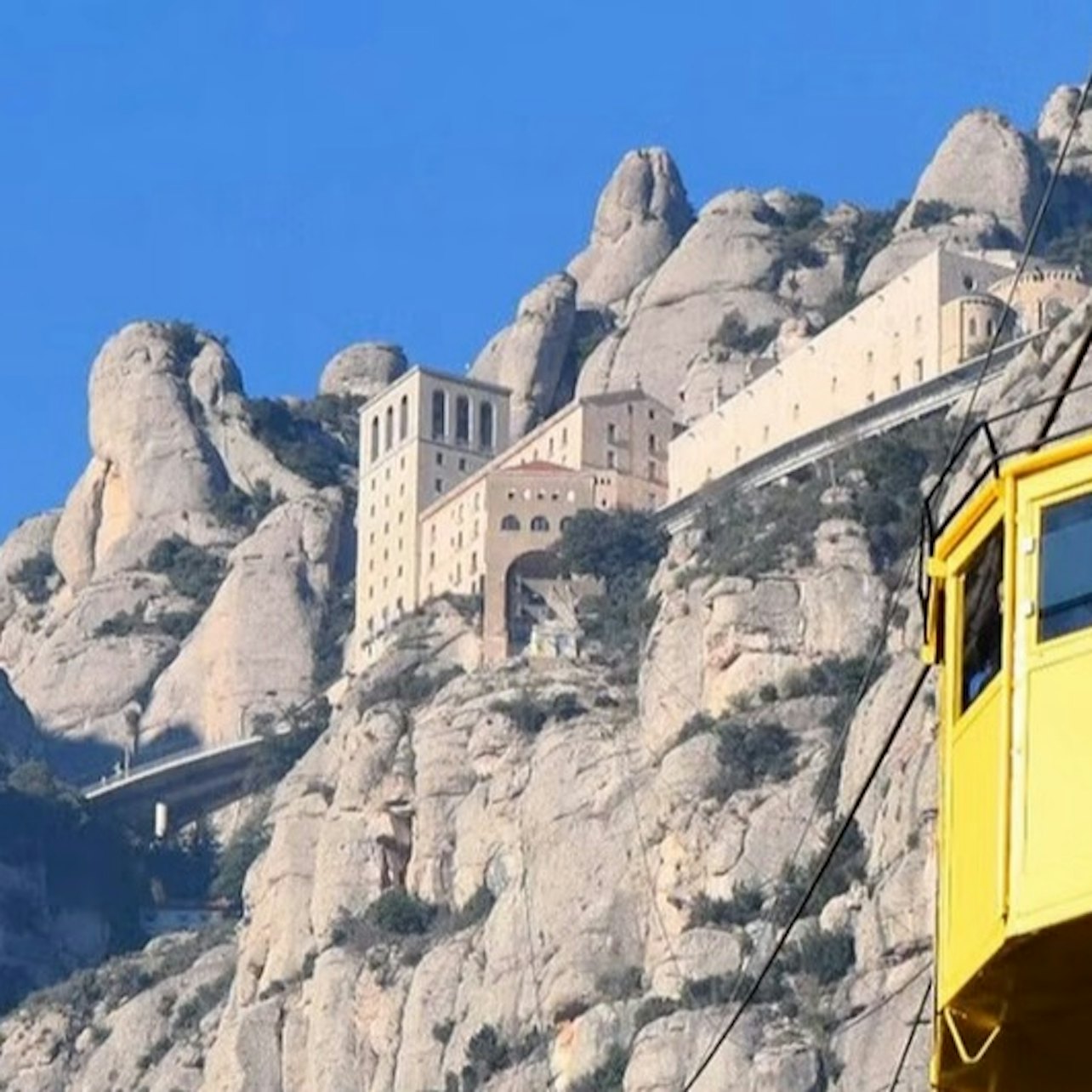 Picture of Montserrat kabelbaanstation in 